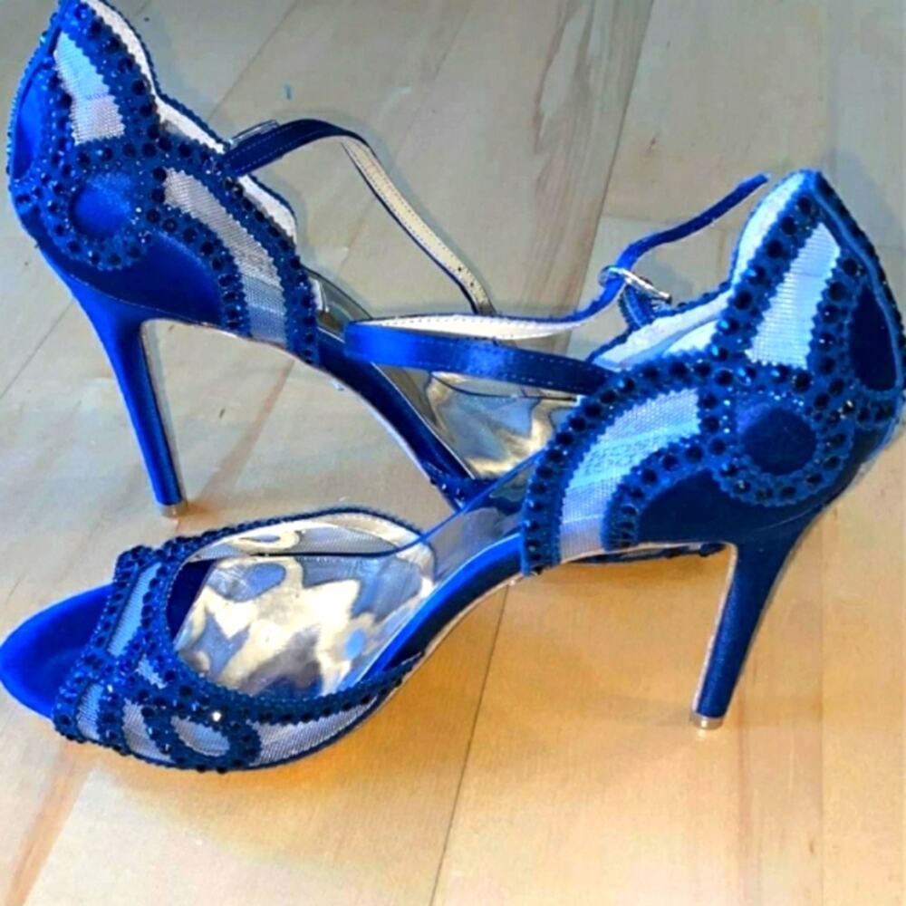 Badgley Mischka Tansy Ankle-Strap Evening Sandals - Picture 5 of 11